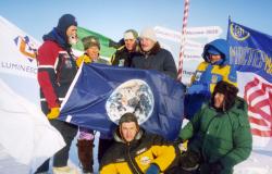 Earth Flag at Noth Pole